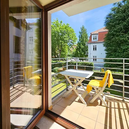 Visit Baltic - Dom Labedz Apartment Swinoujscie Exterior photo